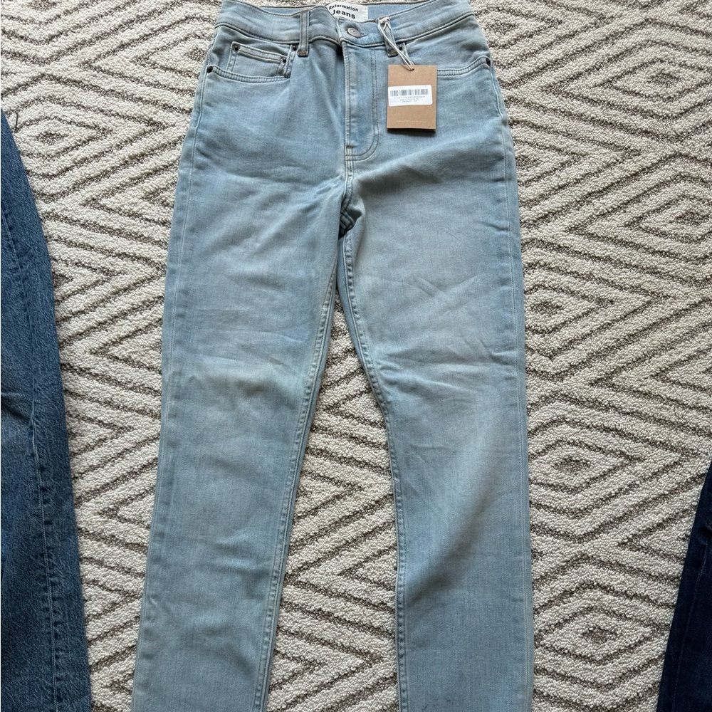 Reformation size 24 light wash skinny jeans NEW WITH TAGS